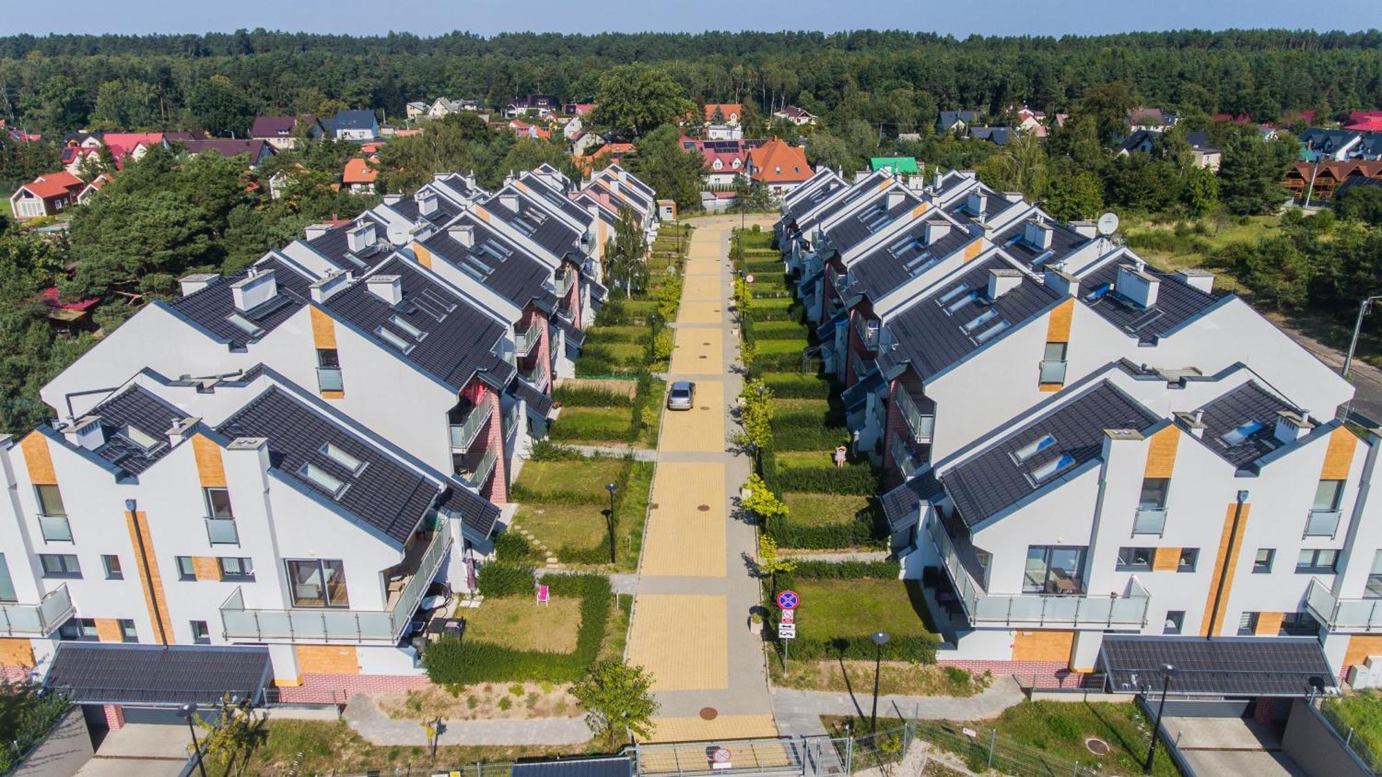 Apartament Lubie Blekit Jantar Exterior foto